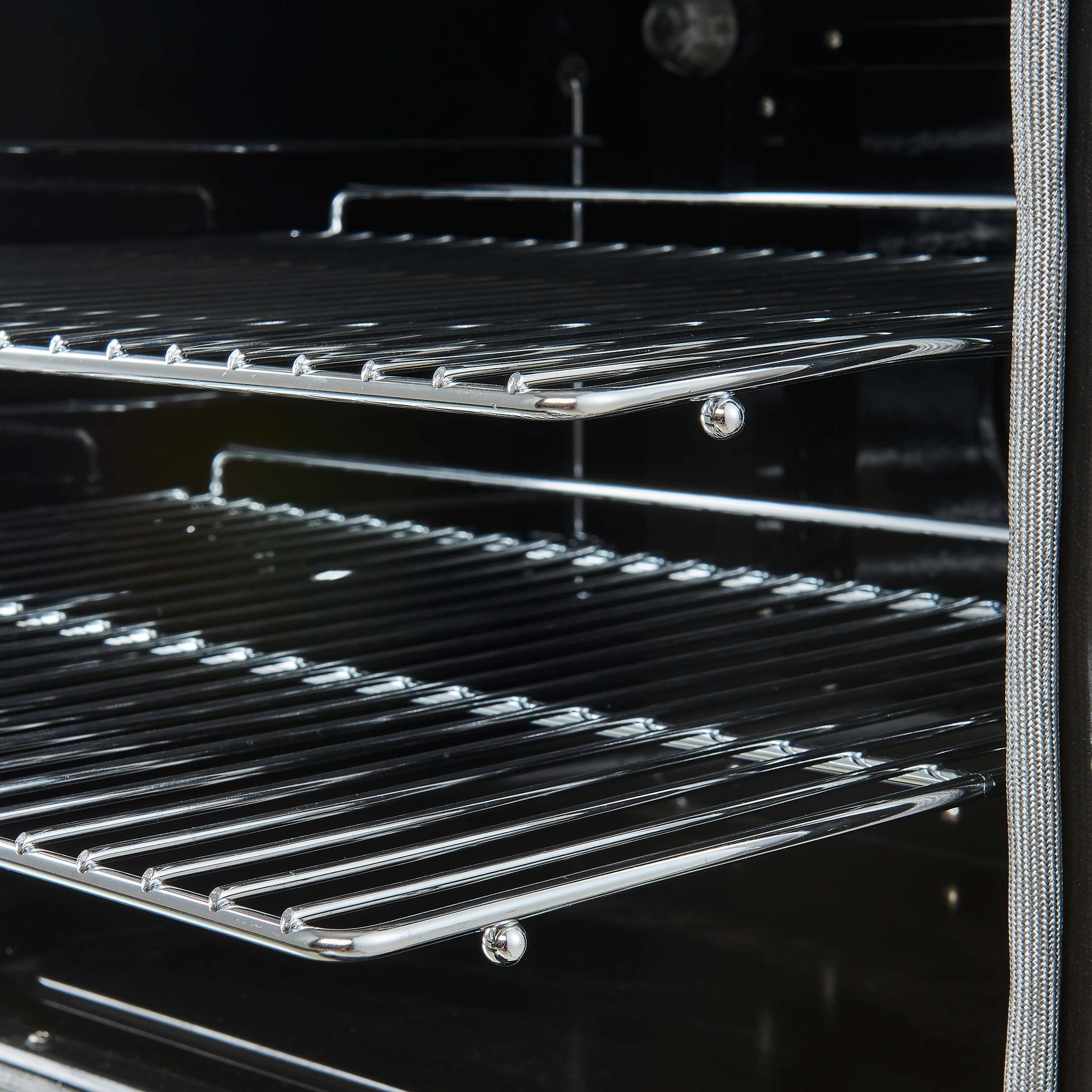 Forno Paolo 30-Inch Freestanding Electric Range, White, 4.38 cu.ft, True Convection Oven, Energy Efficient